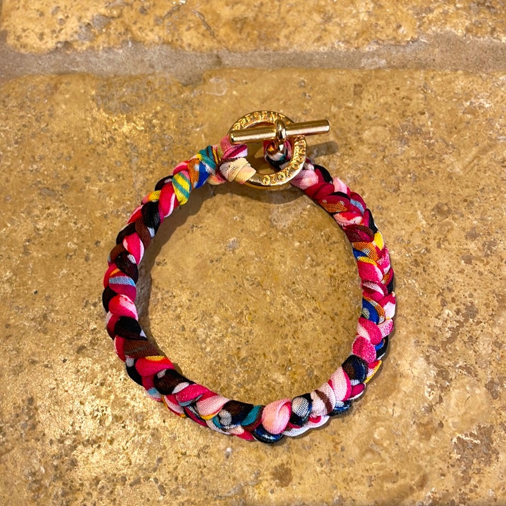 Rope bracelet with gold filled toggle